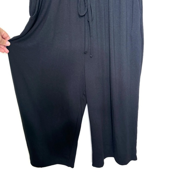 Zenana Black Jumpsuit One Piece Short Sleeve Women’s Size 1X - Picture 4 of 8